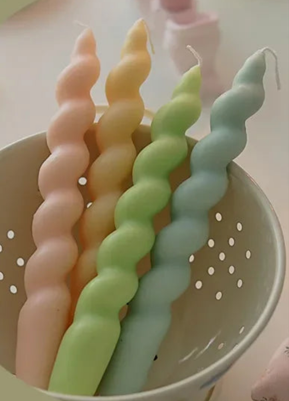 Bougie chandelle naturelle parfumée artisanale Spirale MINHBATTI