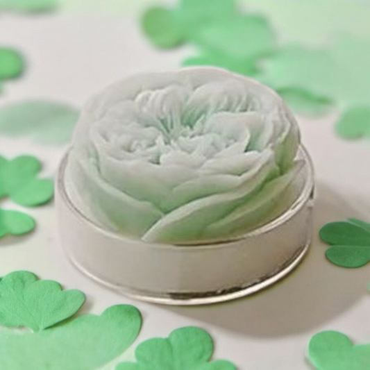 Bougie naturelle parfumée artisanale fleur bleu Sauge et sels Marins MINHBATTI