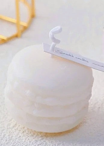Bougie Parfumée Artisanale Macaron au Freesia MINHBATTI