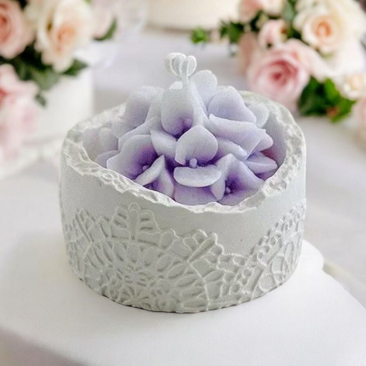 Bougie naturelle parfumée artisanale Hortensia MINHBATTI