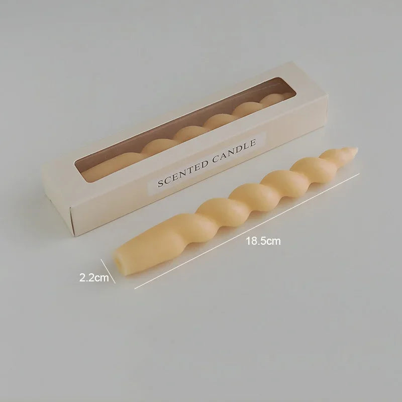 Ins Style Spiral Long Rod Candle Scented Candle Aromatherapy Soy Wax Candles Wedding Birthday Candle Party Home Decoration MINHBATTI