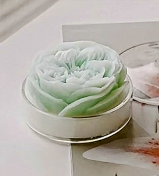 Bougie naturelle parfumée artisanale fleur bleu Sauge et sels Marins MINHBATTI