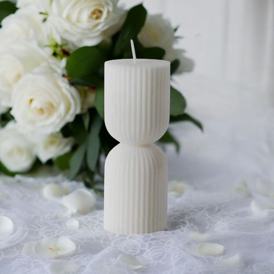 Bougie artisanale naturelle parfumée aesthetic à la Rose MINHBATTI